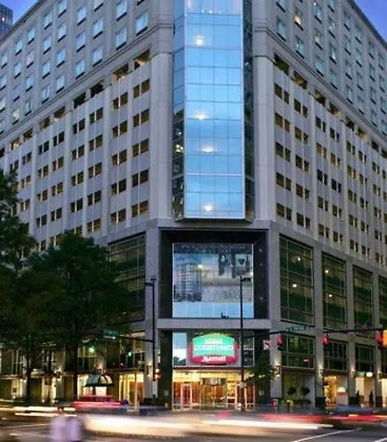 Courtyard Charlotte City Center
